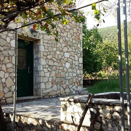 Villa The Stone House-Zacharatos Nikolaos Pouláta Exterior foto